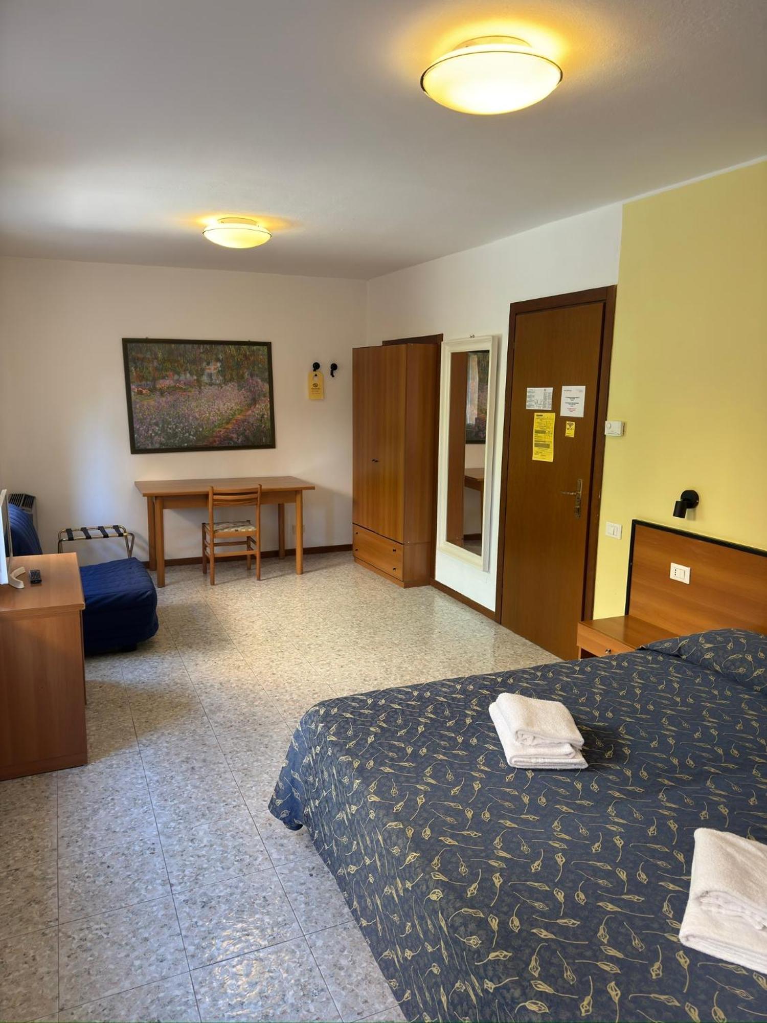 Hotel Benacus Bardolino Kültér fotó